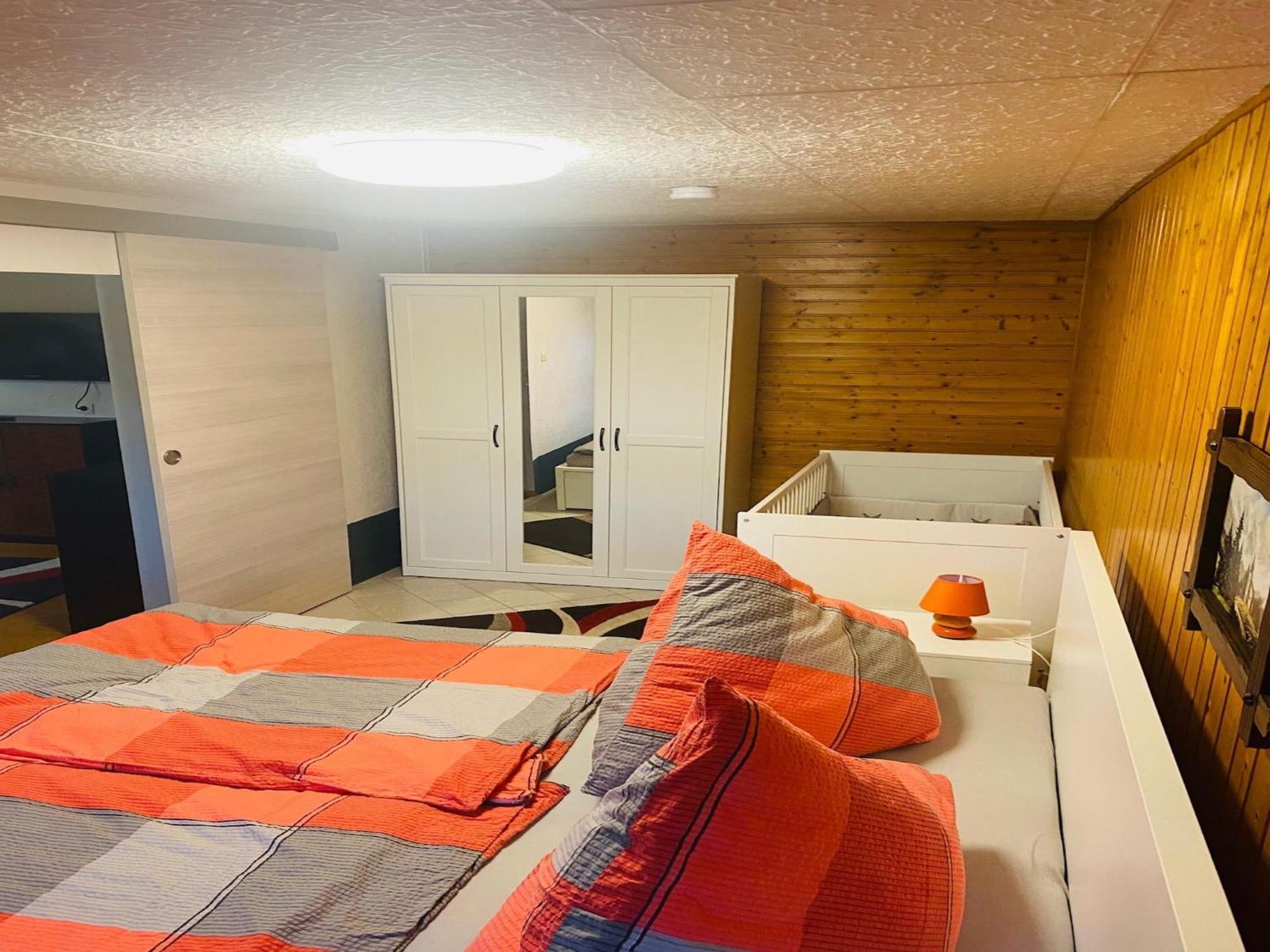 Gorgeous Holiday Home In Altenfeld  ภายนอก รูปภาพ